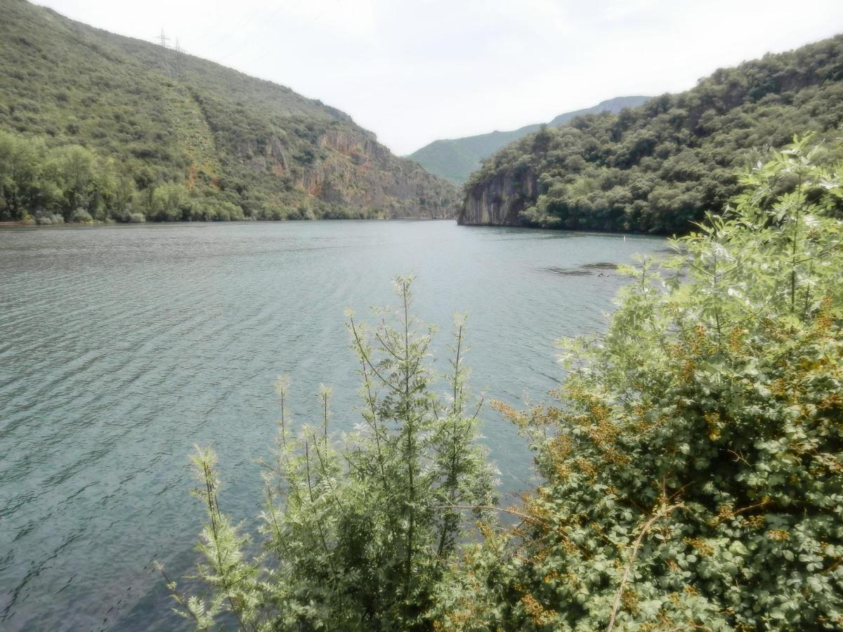 Apartamento Las Medulas Covas  Εξωτερικό φωτογραφία